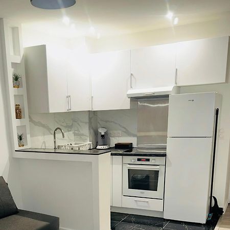 Charmante Appartement F2 Au Coeur De Paris 1Er Buitenkant foto