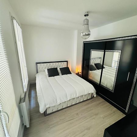 Charmante Appartement F2 Au Coeur De Paris 1Er Buitenkant foto